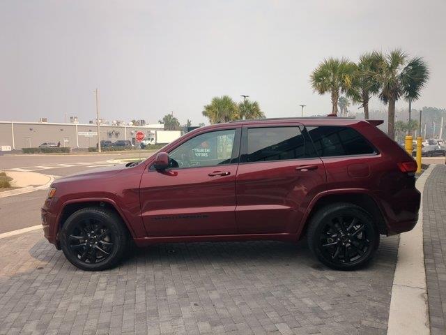 used 2022 Jeep Grand Cherokee car, priced at $26,000