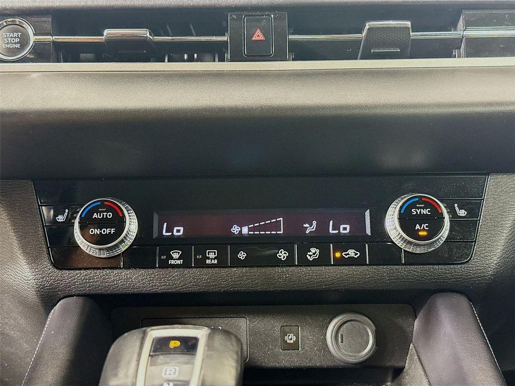 used 2024 Mitsubishi Outlander car, priced at $23,995