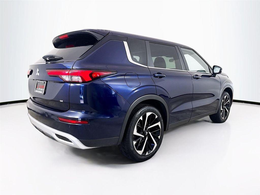 used 2024 Mitsubishi Outlander car, priced at $23,995