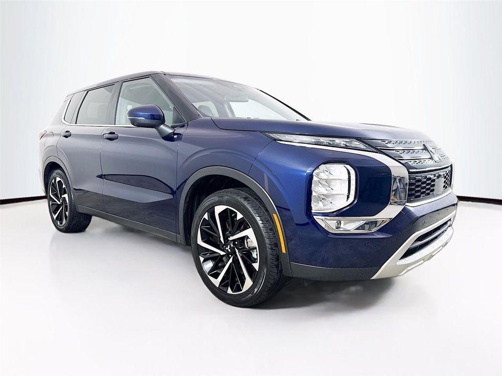 used 2024 Mitsubishi Outlander car, priced at $23,995