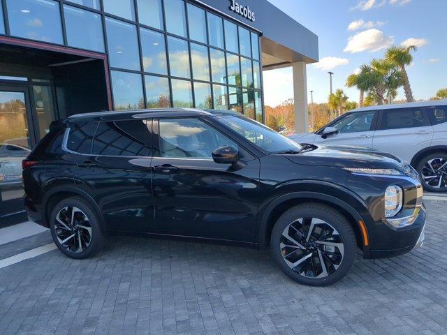 new 2024 Mitsubishi Outlander car, priced at $27,875