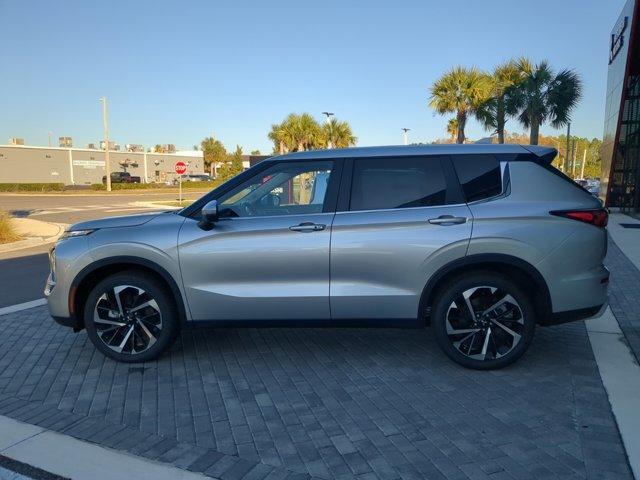 new 2024 Mitsubishi Outlander car, priced at $26,240