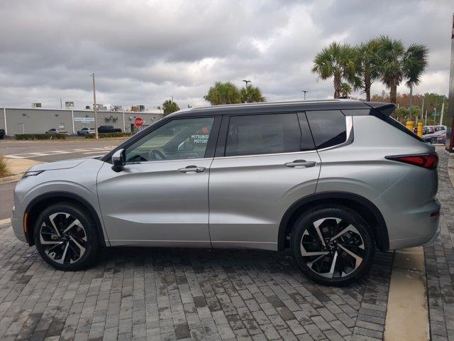 new 2024 Mitsubishi Outlander car, priced at $30,230