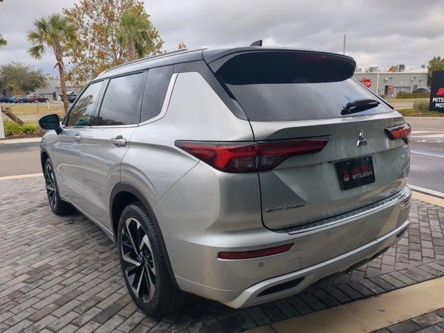 new 2024 Mitsubishi Outlander car, priced at $30,895