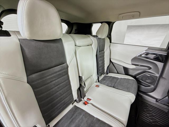 new 2025 Mitsubishi Outlander car
