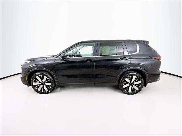 new 2025 Mitsubishi Outlander car
