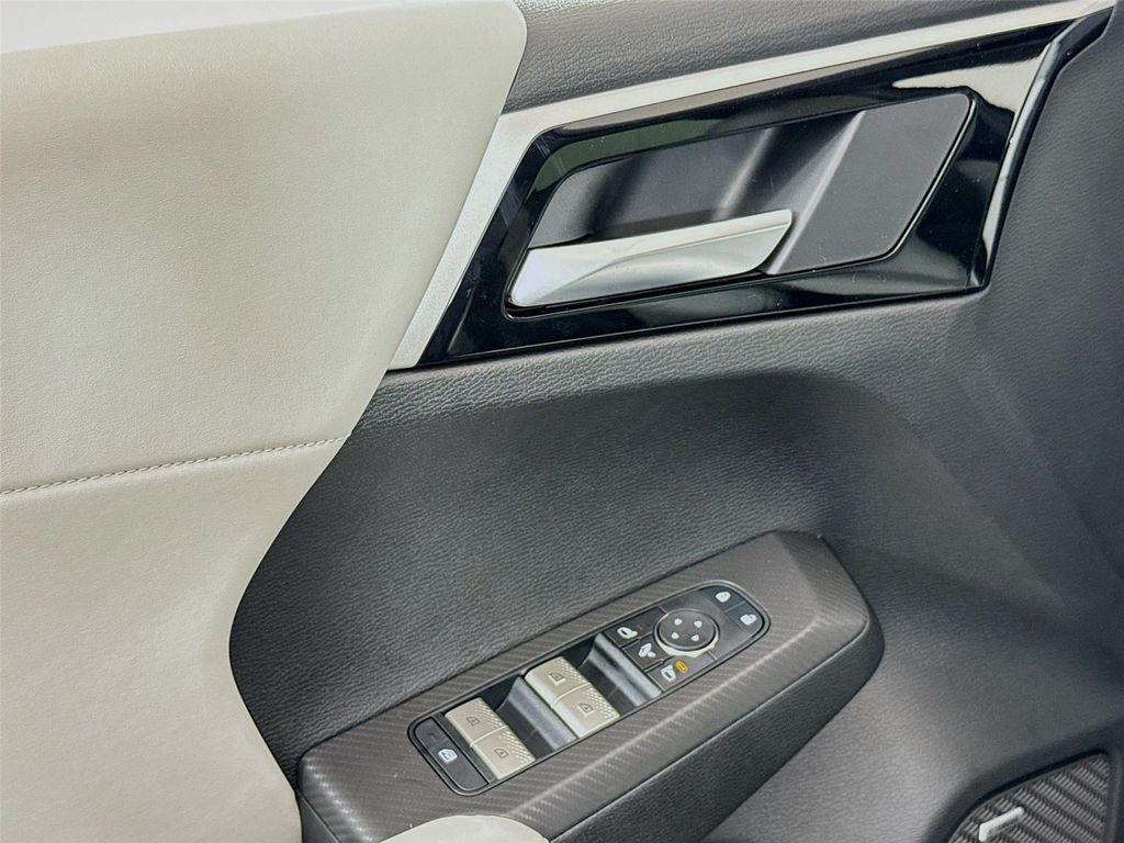 new 2025 Mitsubishi Outlander car, priced at $29,835
