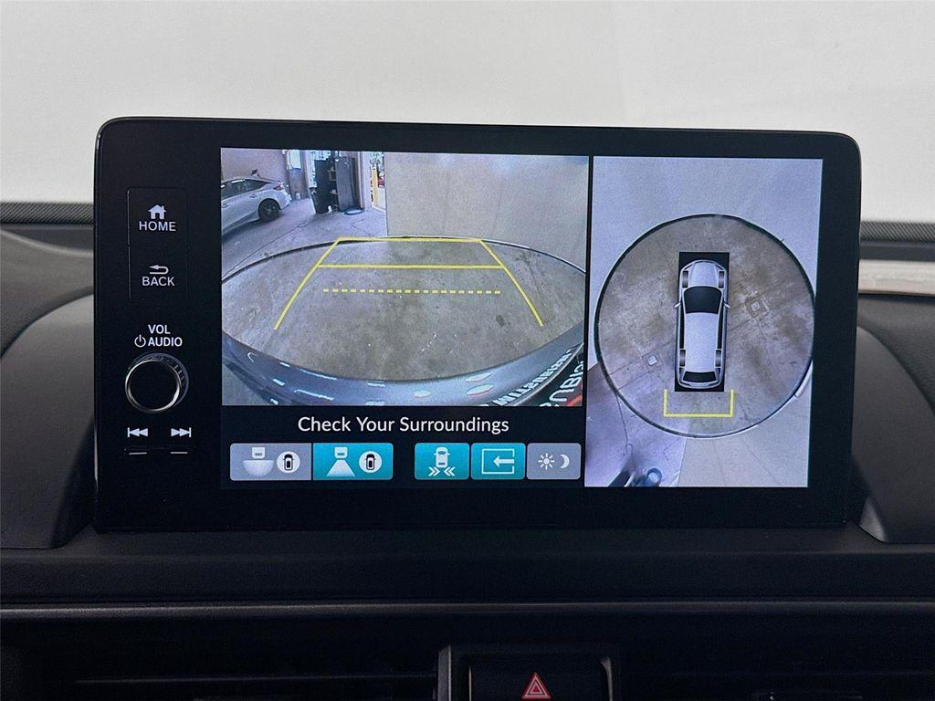 used 2023 Honda Pilot car, priced at $37,999