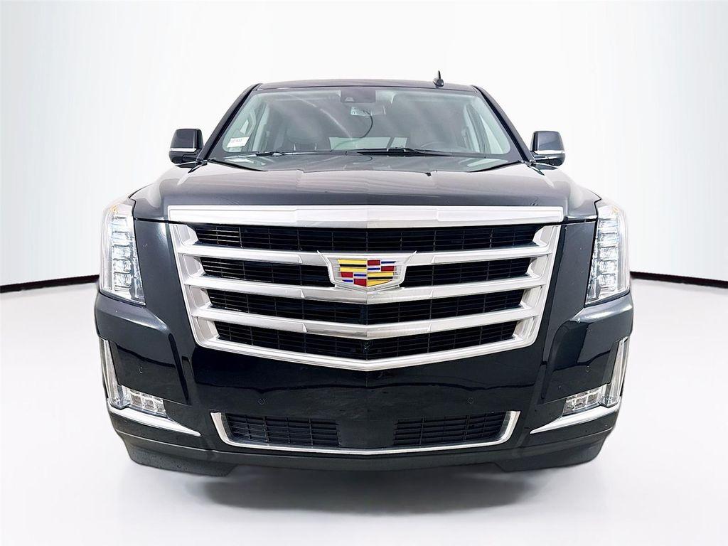 used 2020 Cadillac Escalade car, priced at $31,299