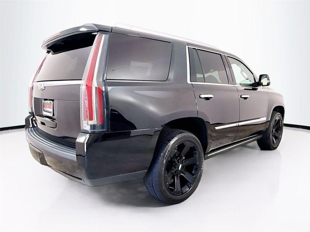 used 2020 Cadillac Escalade car, priced at $31,299