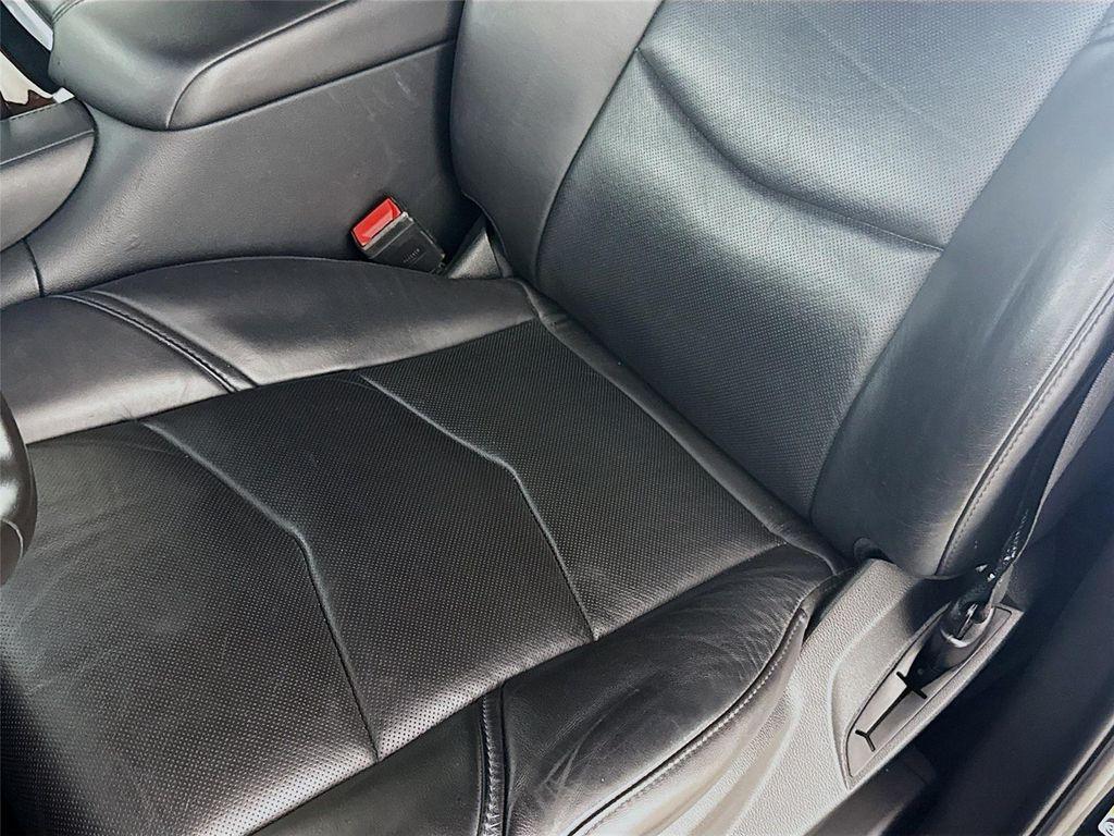 used 2019 Cadillac Escalade ESV car, priced at $34,999