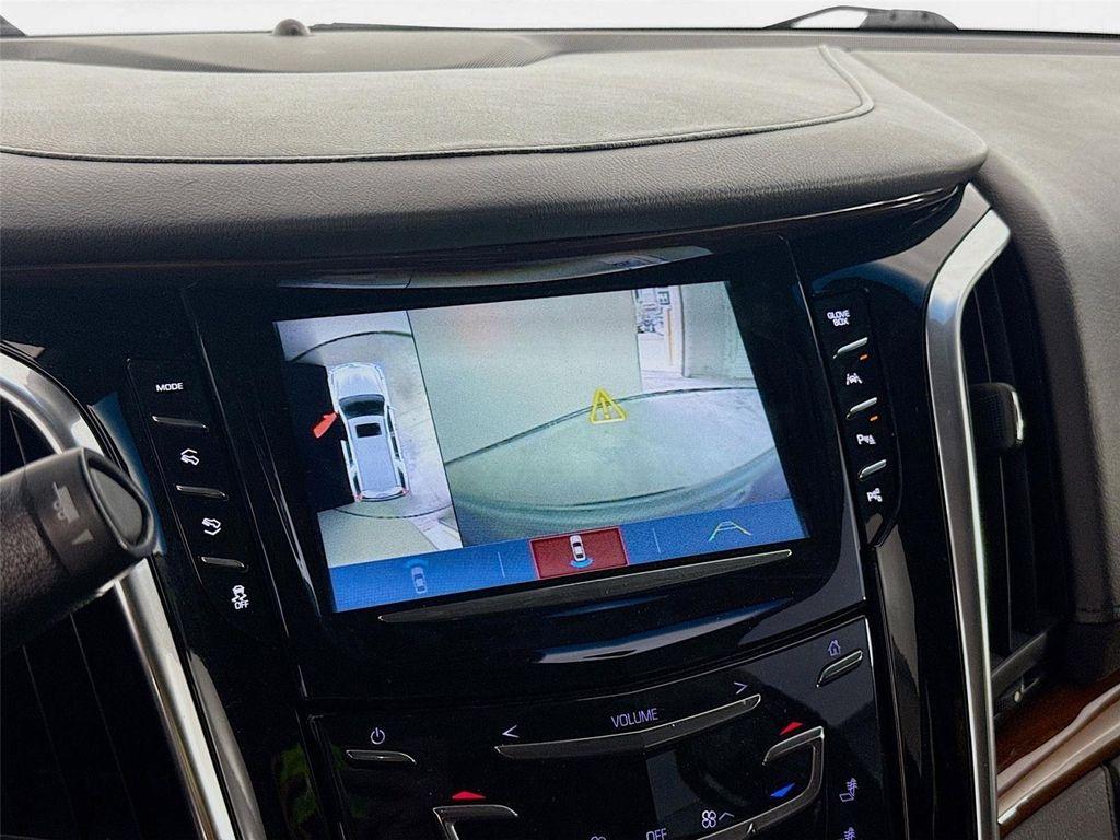 used 2019 Cadillac Escalade ESV car, priced at $34,999