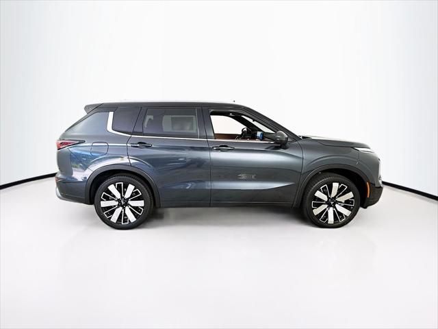 new 2025 Mitsubishi Outlander car, priced at $37,720
