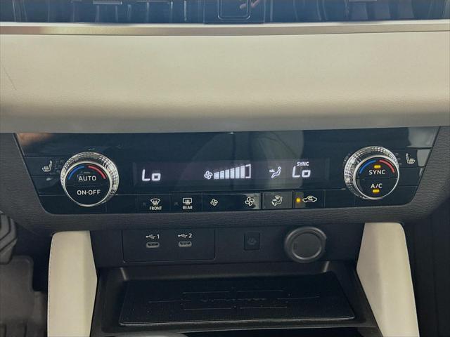 new 2025 Mitsubishi Outlander car, priced at $33,465