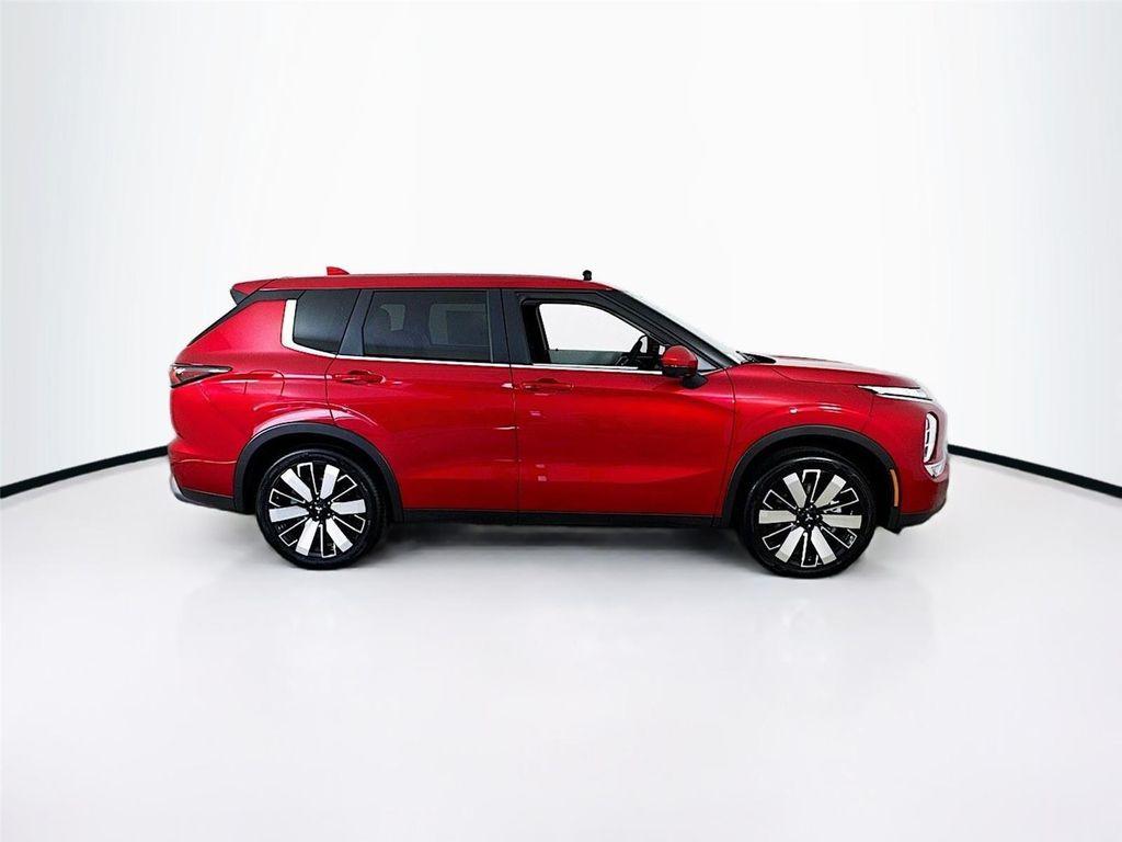new 2025 Mitsubishi Outlander car, priced at $31,965
