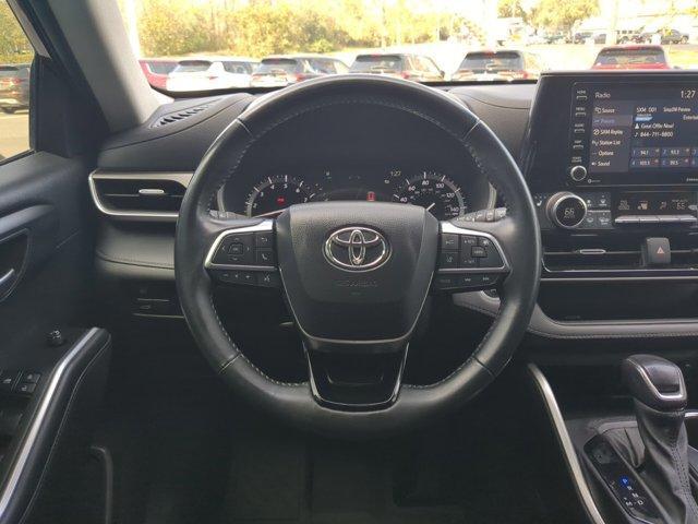 used 2021 Toyota Highlander car, priced at $25,590