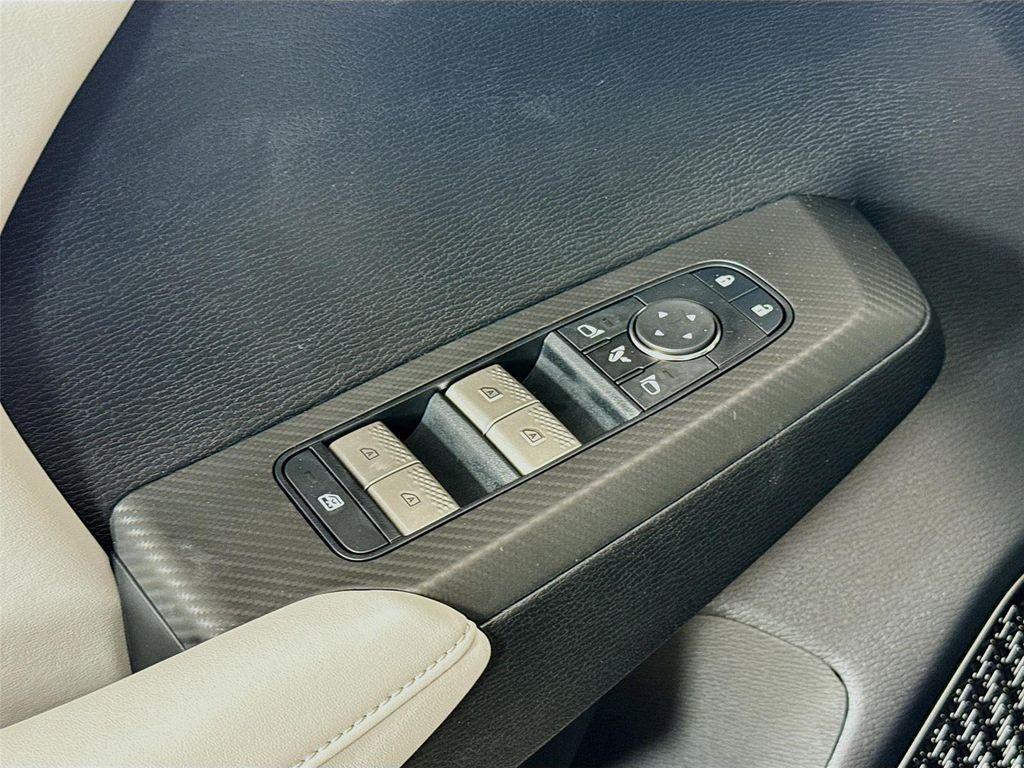 new 2025 Mitsubishi Outlander car, priced at $32,355