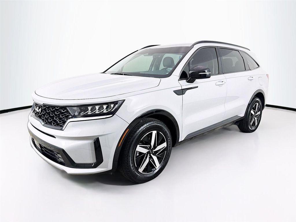 used 2023 Kia Sorento car, priced at $25,799