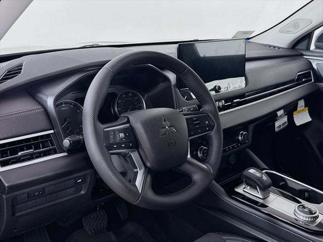 new 2025 Mitsubishi Outlander car, priced at $31,470