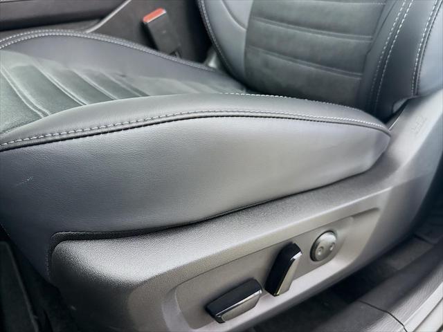 new 2025 Mitsubishi Outlander car, priced at $31,470