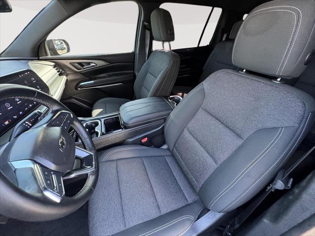 used 2024 Chevrolet Traverse car, priced at $42,395