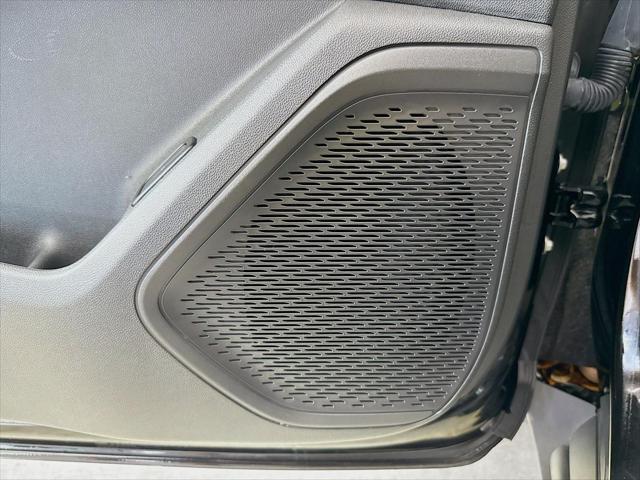 used 2024 Chevrolet Traverse car, priced at $40,695