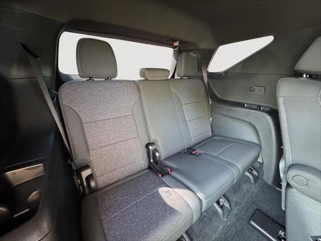 used 2024 Chevrolet Traverse car, priced at $42,395