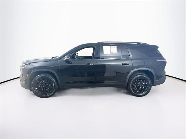 used 2024 Chevrolet Traverse car, priced at $40,695