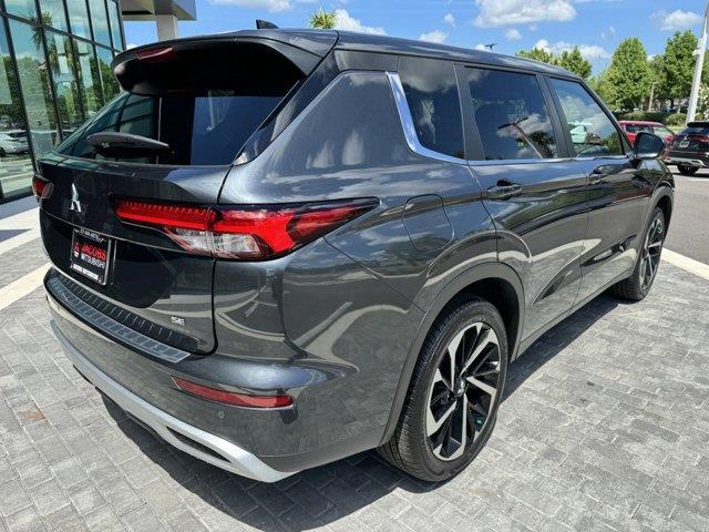 new 2024 Mitsubishi Outlander car, priced at $26,455