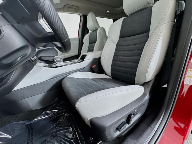 new 2025 Mitsubishi Outlander car, priced at $33,465