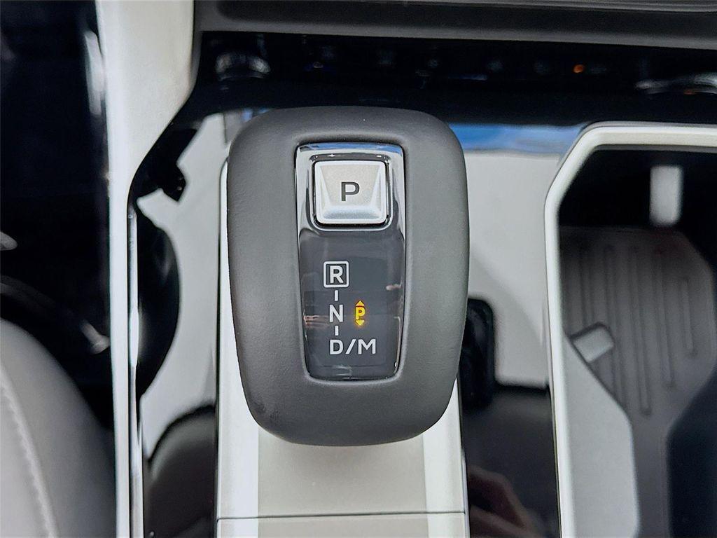 new 2025 Mitsubishi Outlander car, priced at $31,965