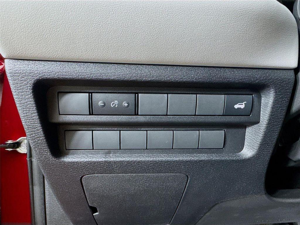 new 2025 Mitsubishi Outlander car, priced at $31,965