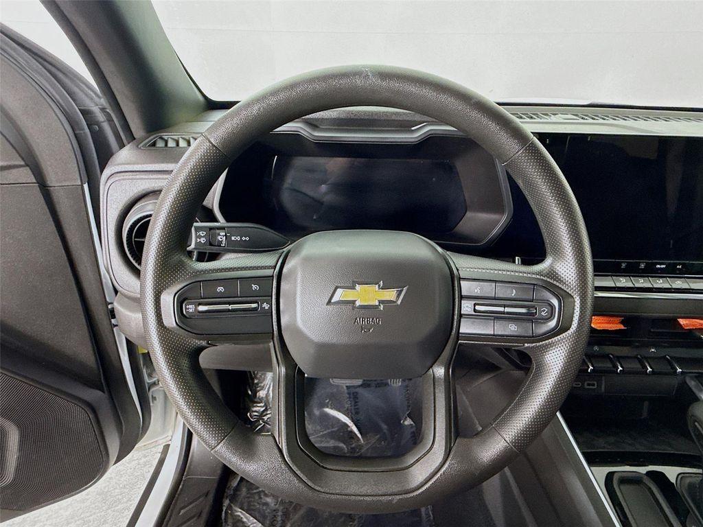 used 2024 Chevrolet Colorado car, priced at $23,499