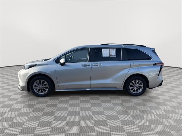 used 2021 Toyota Sienna car, priced at $30,495
