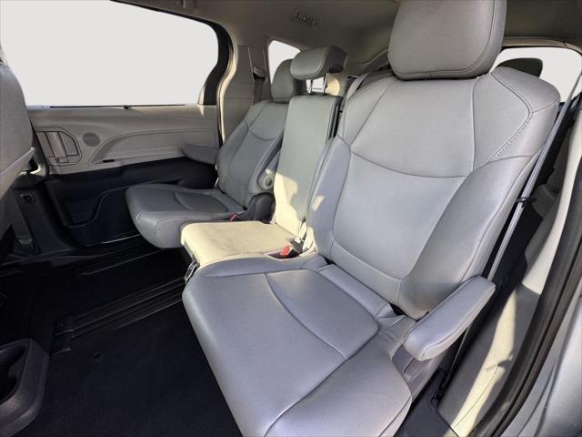 used 2021 Toyota Sienna car, priced at $30,495