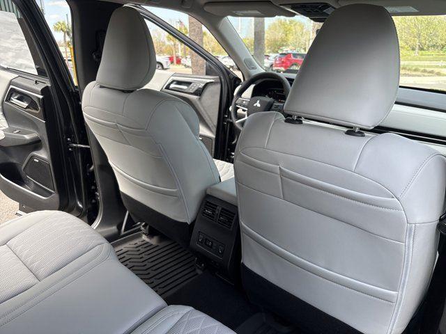 new 2025 Mitsubishi Outlander car, priced at $34,095