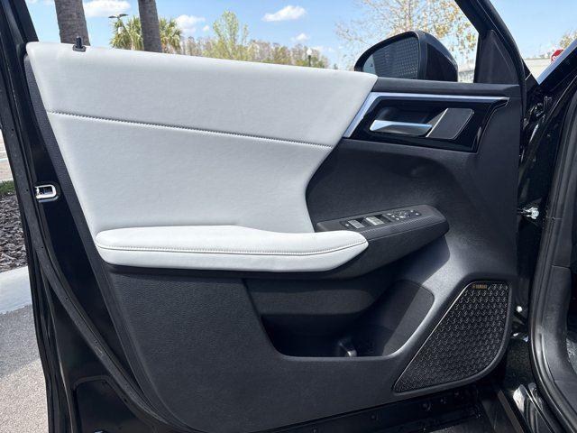 new 2025 Mitsubishi Outlander car, priced at $33,255