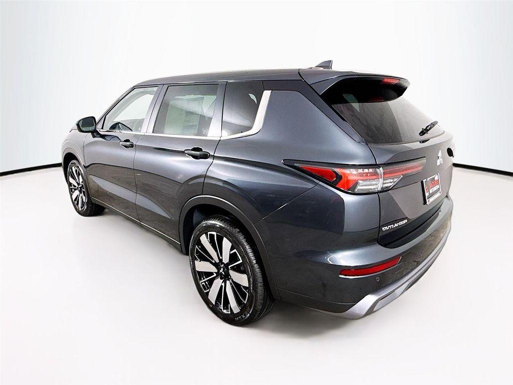 new 2026 Mitsubishi Outlander car, priced at $37,380