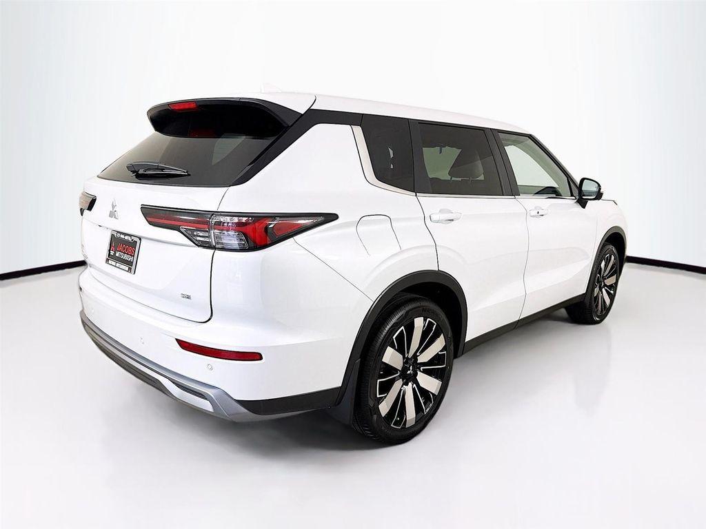 new 2025 Mitsubishi Outlander car, priced at $30,090