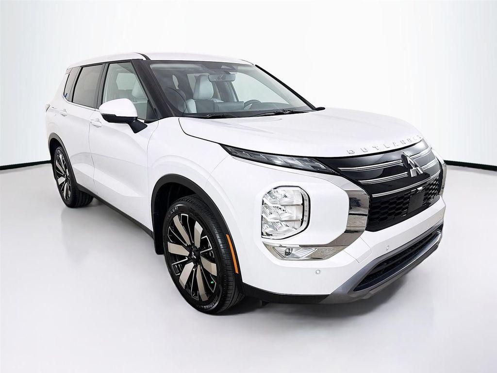 new 2025 Mitsubishi Outlander car, priced at $30,090