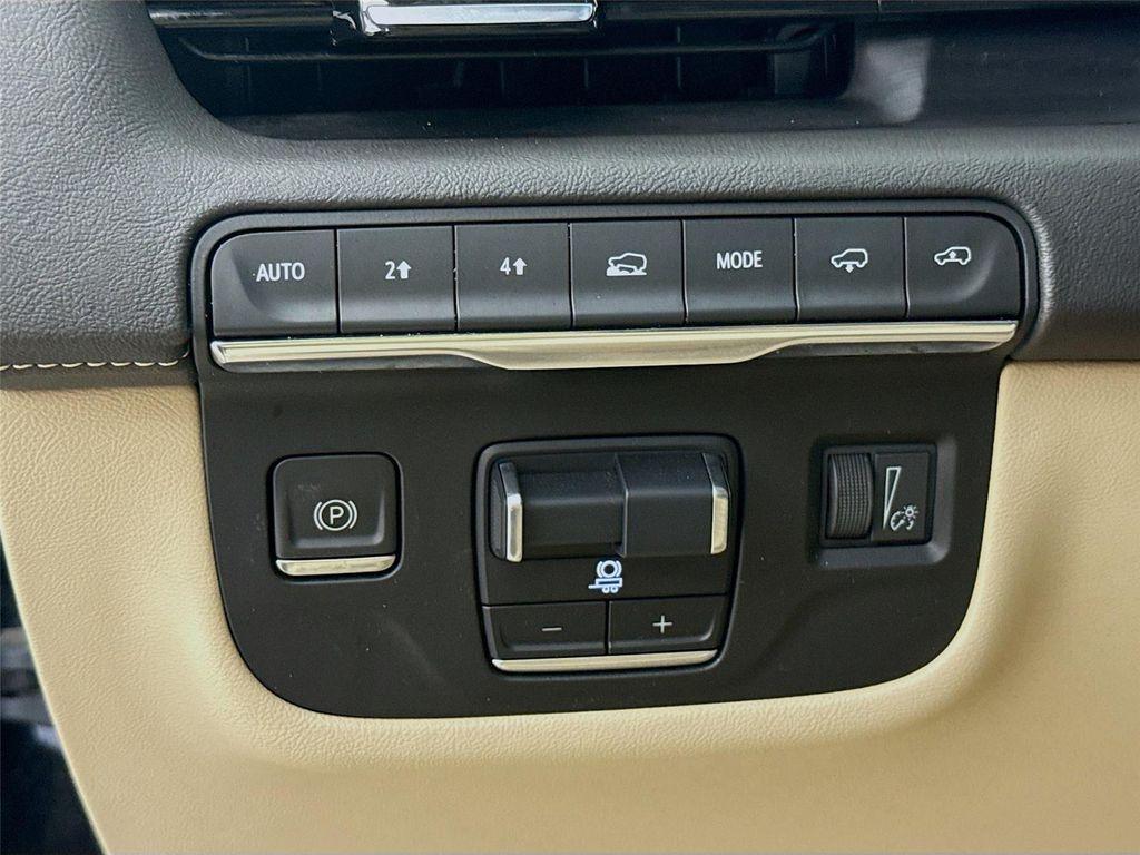 used 2022 Cadillac Escalade car, priced at $57,999