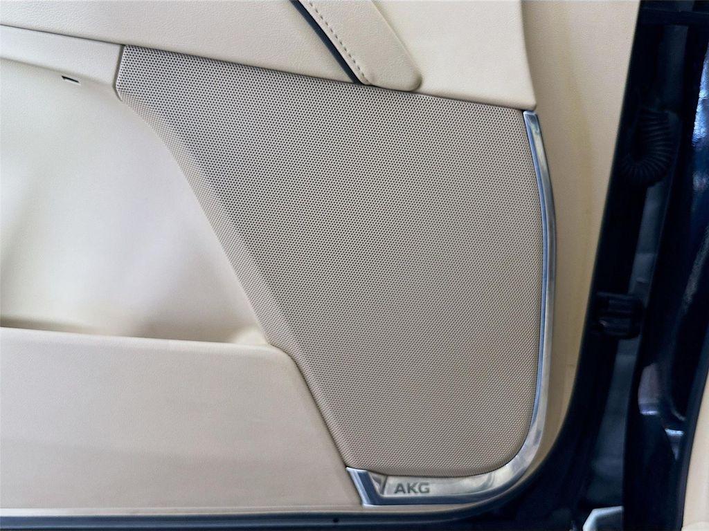 used 2022 Cadillac Escalade car, priced at $57,999