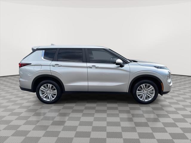 used 2023 Mitsubishi Outlander car, priced at $21,995