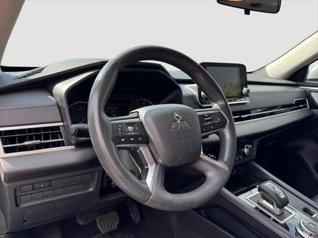 used 2023 Mitsubishi Outlander car, priced at $21,995
