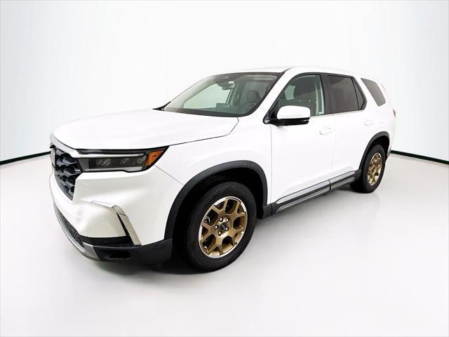 used 2024 Honda Pilot car, priced at $35,995