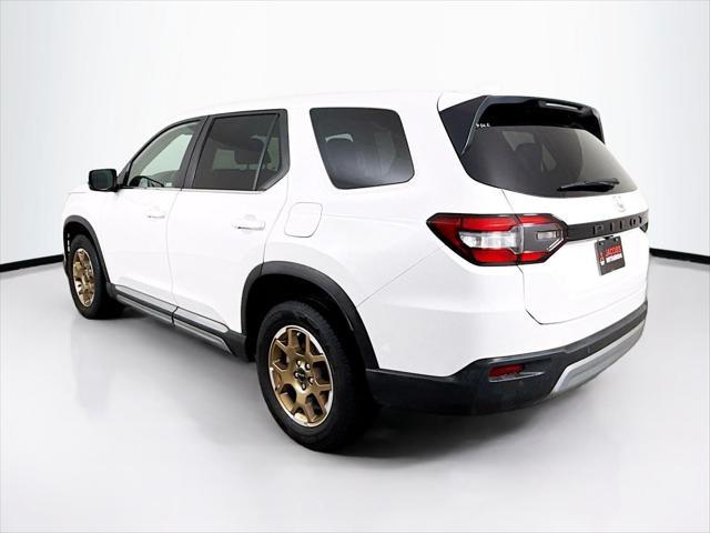 used 2024 Honda Pilot car, priced at $35,995