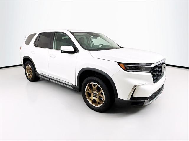 used 2024 Honda Pilot car, priced at $35,995