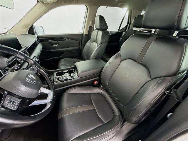 used 2024 Honda Pilot car, priced at $35,995