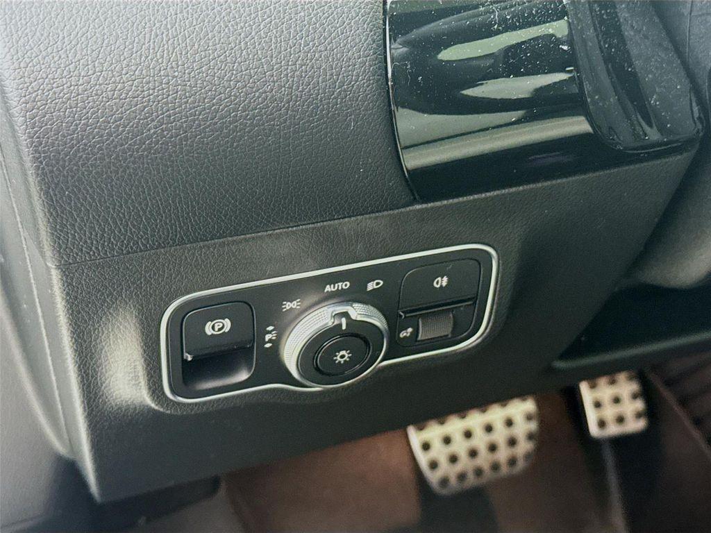 used 2021 Mercedes-Benz GLA 250 car, priced at $19,795