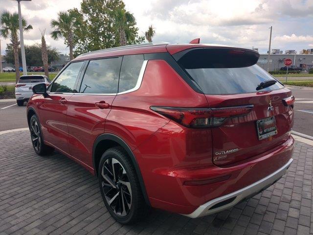 new 2024 Mitsubishi Outlander car, priced at $28,195